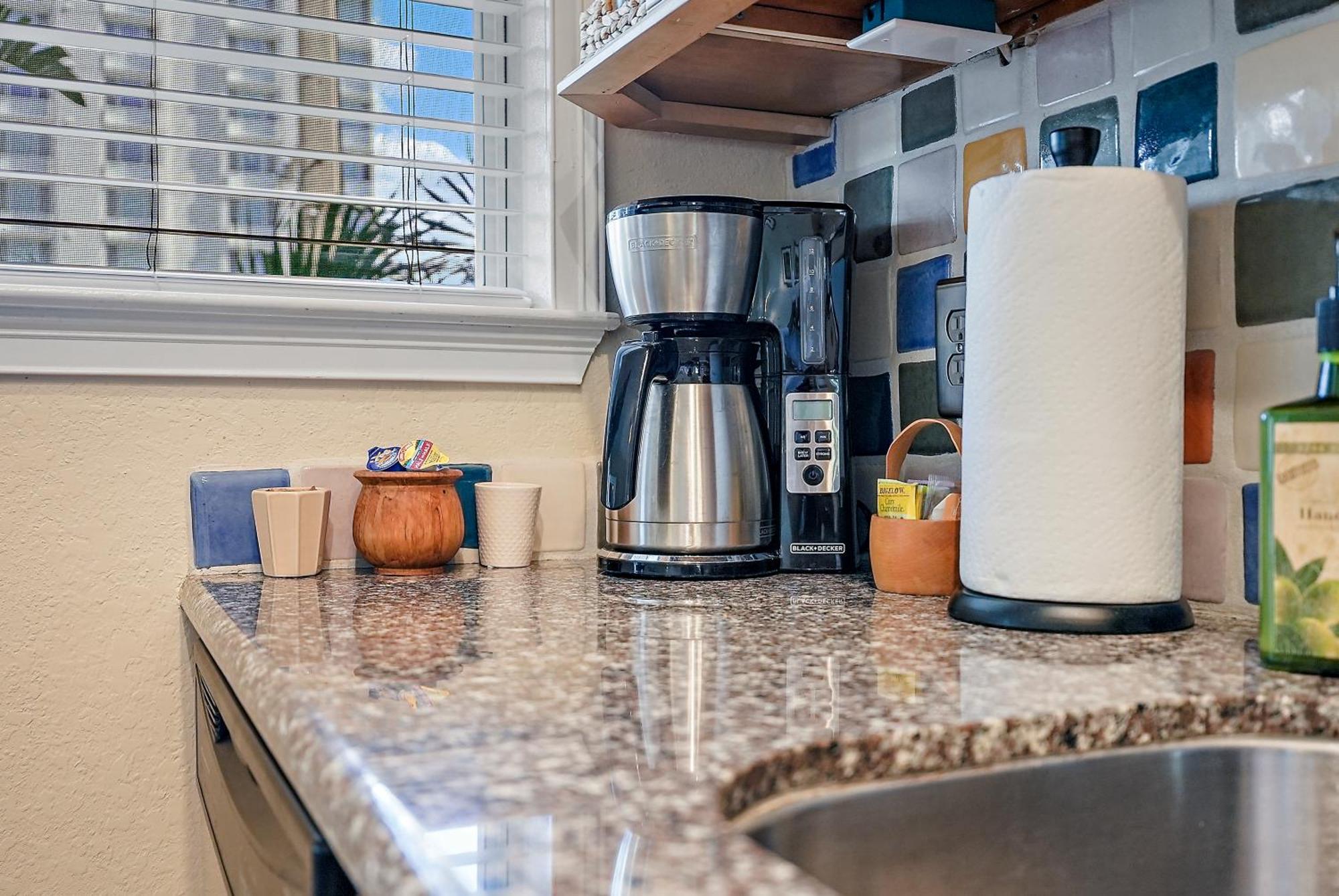Wine-Dine-Sunshine Cozy Flat In The Heart Of Dtsp St. Petersburg Exterior foto